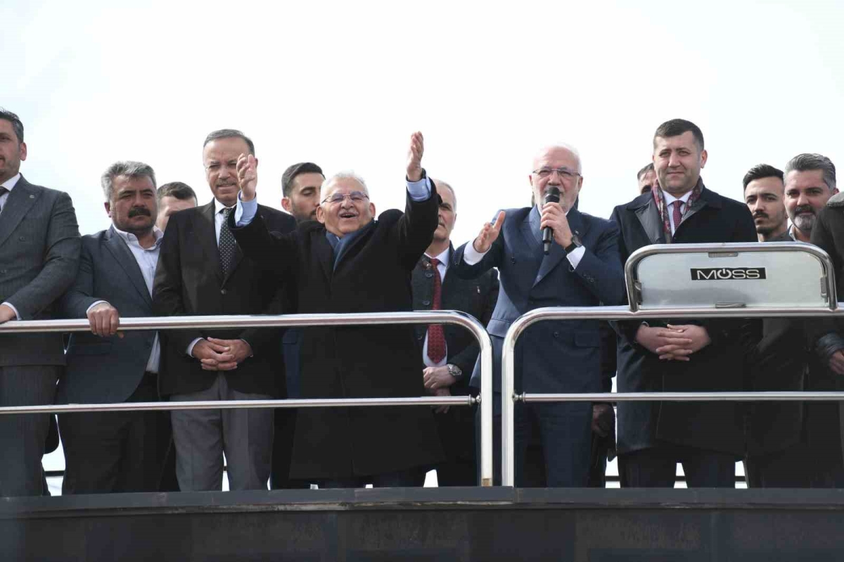 Başkan Büyükkılıç’tan Tomarza’da "çifte bayram" vurgusu