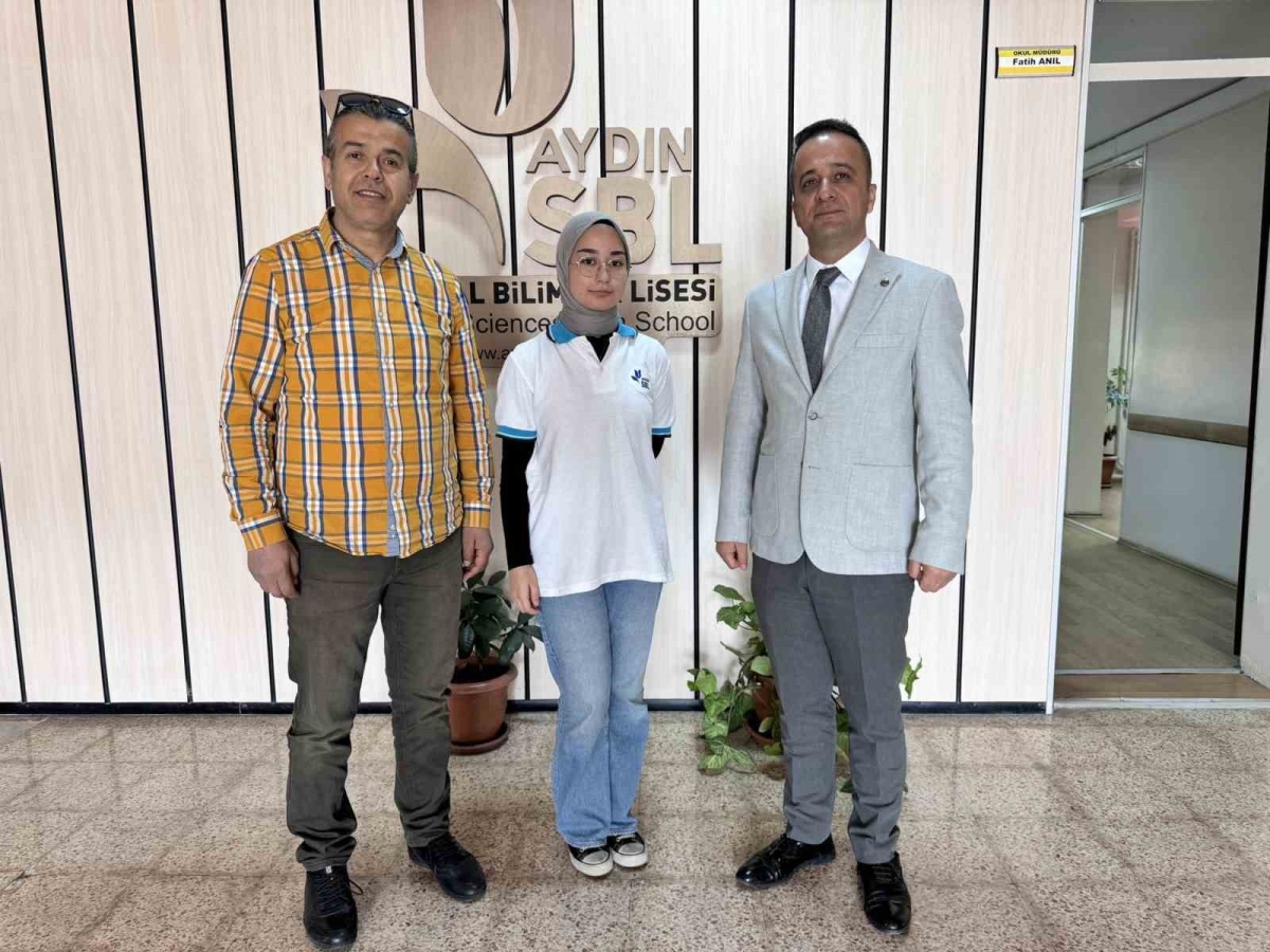Liseli genç ‘yeşil geleceği’ resmetti, il birincisi oldu