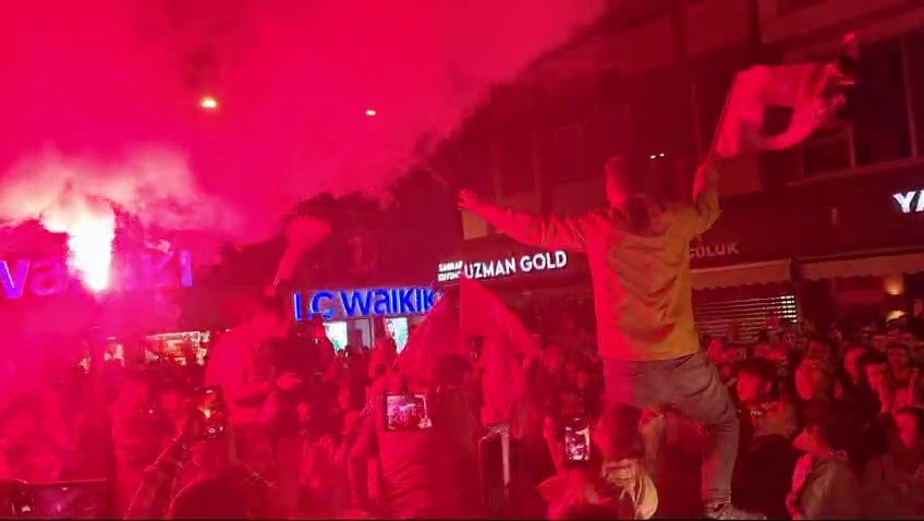 Balıkesir’de seçimi resmi olmayan sonuçlara göre Ahmet Akın kazandı