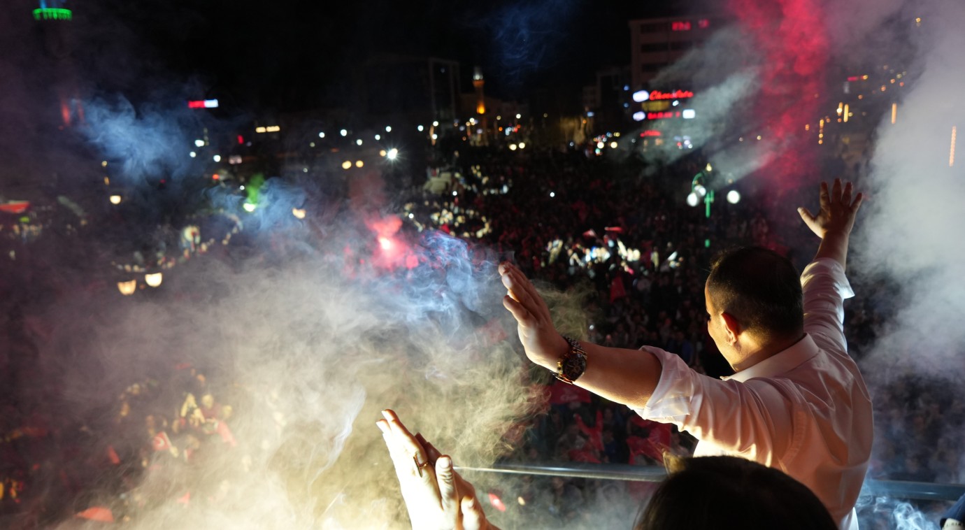 Tanju Özcan: "Bundan sonra Bolu’dan Türkiye’de söz sahibi insanlar çıkacak"
