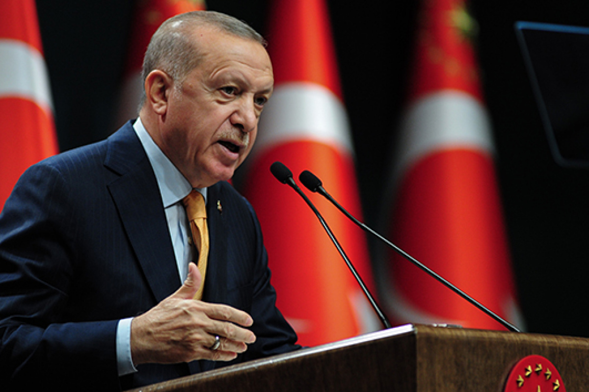 Cumhurbaşkanı Erdoğan, “85 Milyonu saygıyla selamlıyorum, Türk Demokrasisi rüştünü ispat etti.”