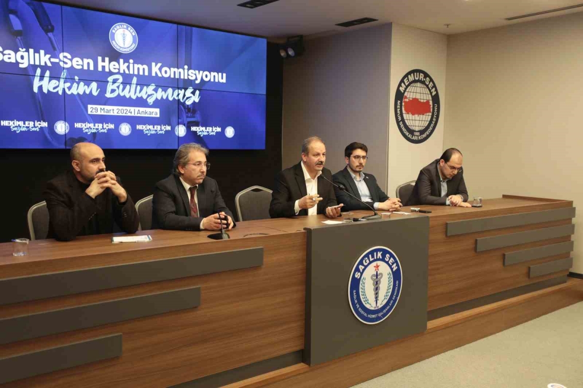 Sağlık-Sen yönetimi hekimler ile buluştu