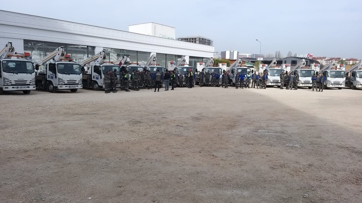 OEDAŞ 350 kişilik ekibiyle bayrama hazır