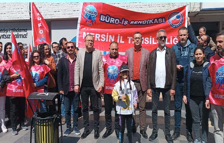 Büro-İş emekçileri iş bıraktı