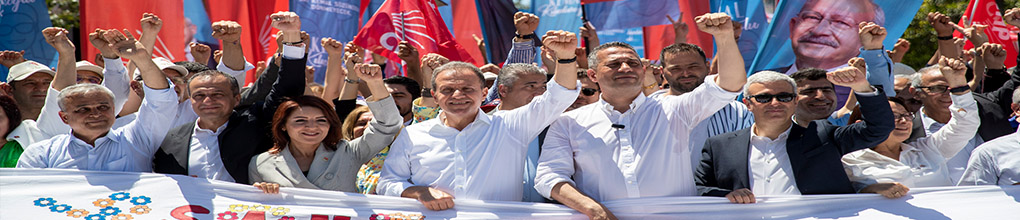Başkan Seçer, emekçilerle omuz omuza
