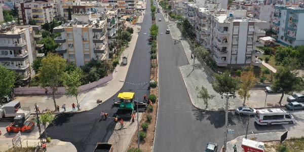 Büyükşehir’den kentin caddelerine altın dokunuşlar