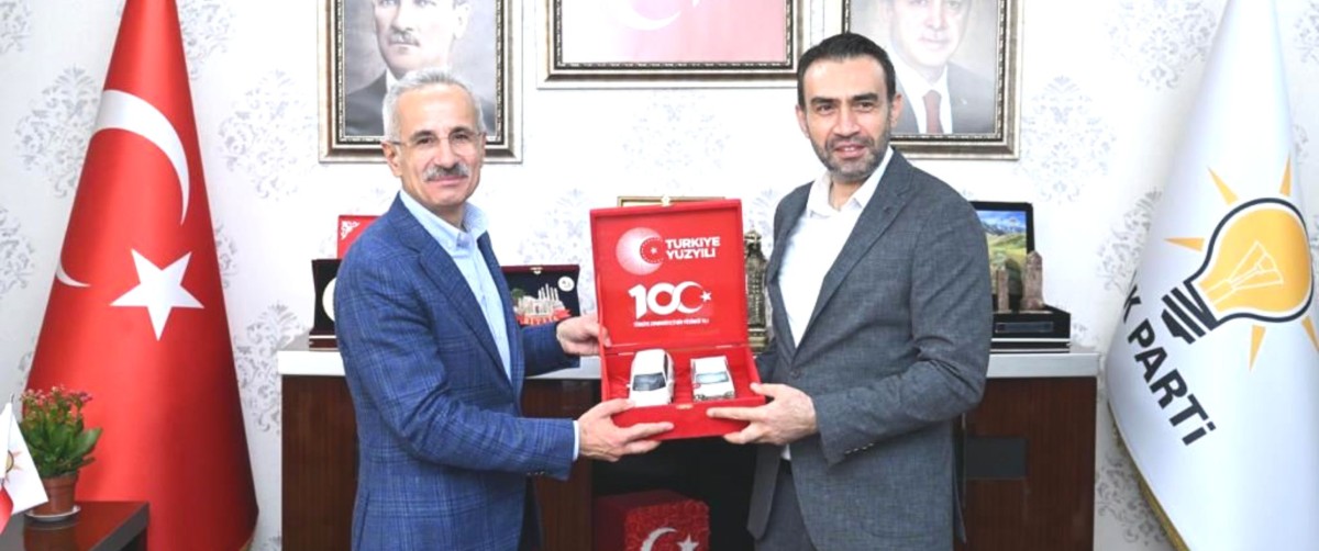 BAKAN URALOĞLU, ‘MÜSLÜMAN KARDEŞLERİMİZ KATLEDİLİYOR’