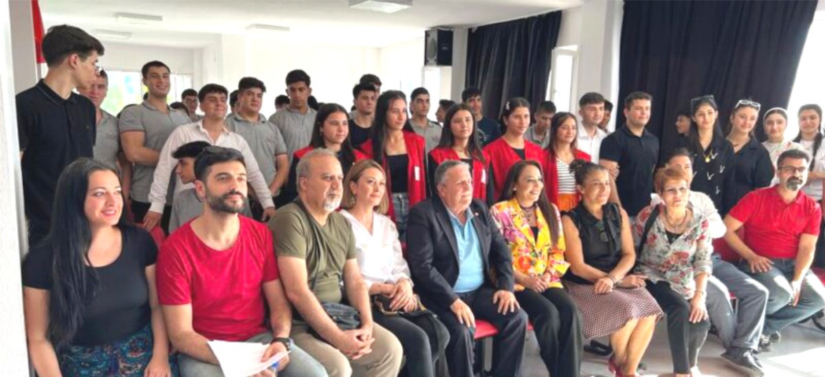 LİSELİ GAZETECİLER USTALARLA BULUŞTU