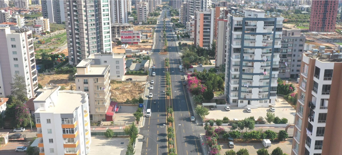 BÜYÜKŞEHİR YOLLARA HEM İŞLEVSELLİK HEM DE KONFOR KAZANDIRIYOR