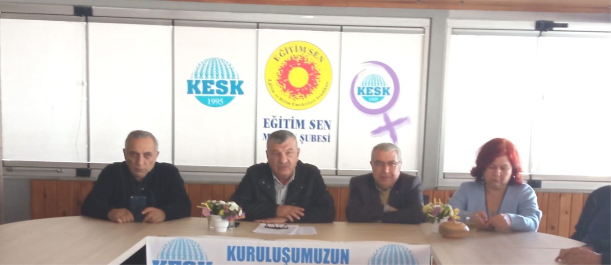 KESK’İN KURULUŞU MERSİN’DE KUTLANDI