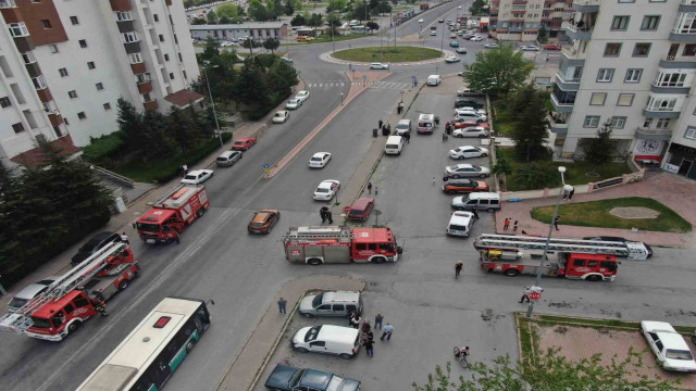 Balkonda çıkan yangın korkuttu