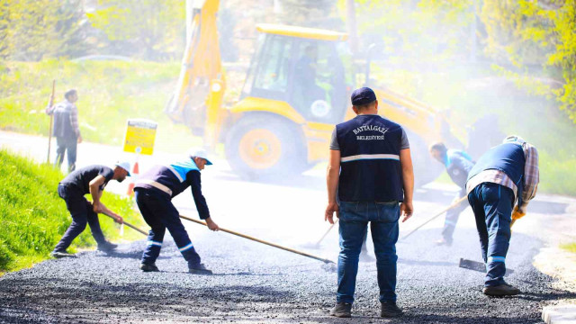 Battalgazi’de yol çalışmaları sürüyor