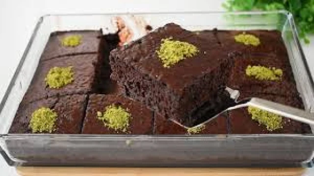 Browni Tadında Islak Kek