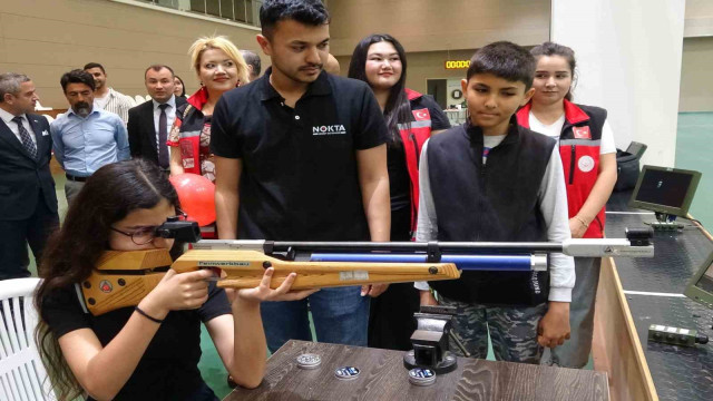 Çocuklar ilk defa havalı tüfekle atış yaptı, körling oynadı