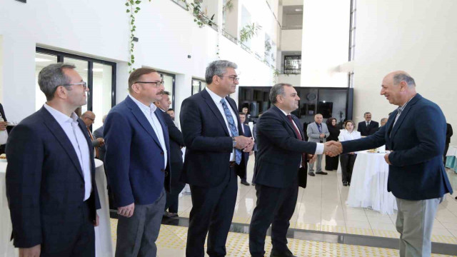 Erciyes Üniversitesi’nde Geleneksel Bayramlaşma Töreni