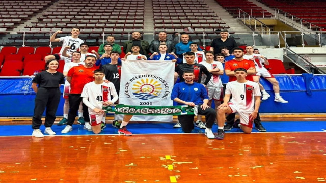 Gölcük Belediyespor’un voleybol takımından önemli başarı