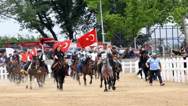 Rahvan atları fetih coşkusunu zirveye taşıdı