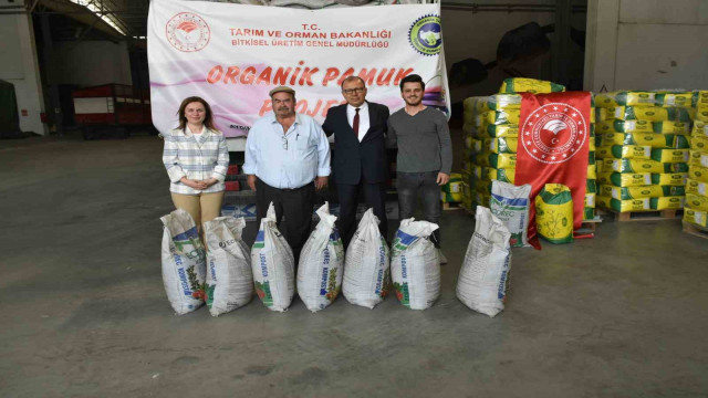 Söke’de tohum ve kompost dağıtım töreni yapıldı