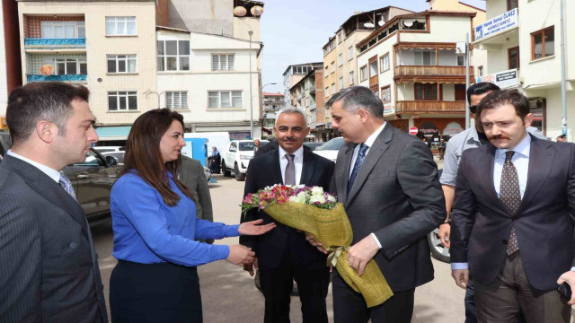 Vali Çiftçi’den Başkan Çelebi’ye ziyaret