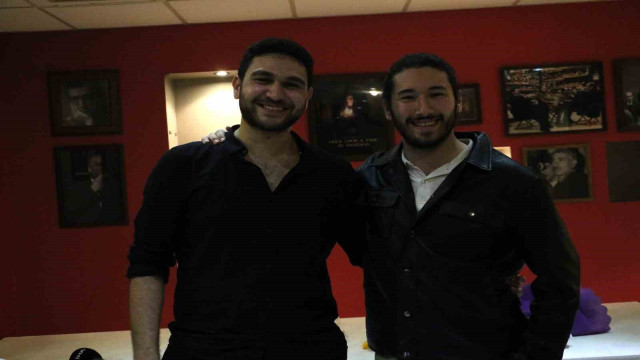 Atılım Üniversitesi Tiyatro Topluluğu’nun ”Kafamda” oyunu Ankara’da prömiyer yaptı