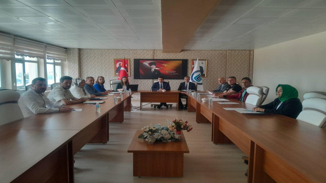 Aydıntepe’de Danışma Kurulu Toplantısı yapıldı toplantıda eğitim konuşuldu