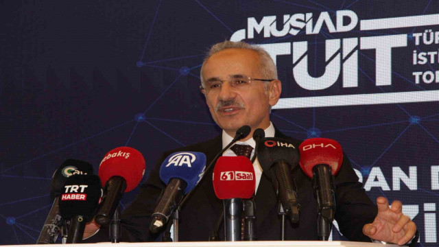 Bakan Uraloğlu: “Birleşik Arap Emirlikleri’nin başkenti Abu Dabi’den Trabzon’a uçak seferleri başlayacak”