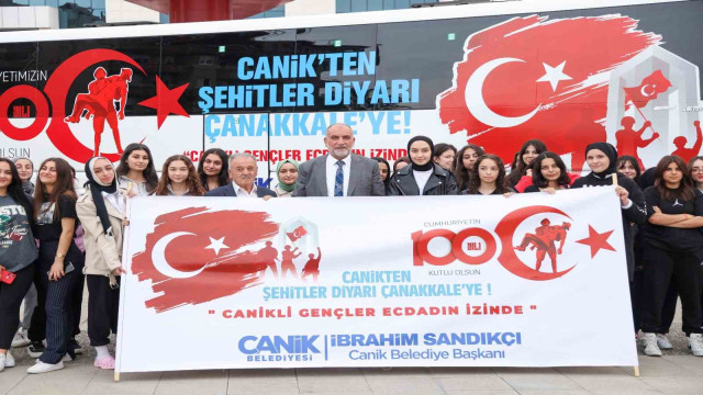 Başkan Sandıkçı: ”Gençlerimizin yanındayız”