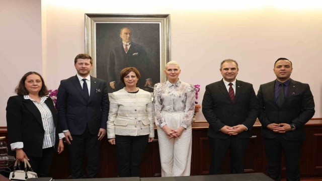 Başkan Subaşı, ”Şehrimiz için çevre il ve ilçelerle yakın iletişim kurmaya devam ediyoruz’’