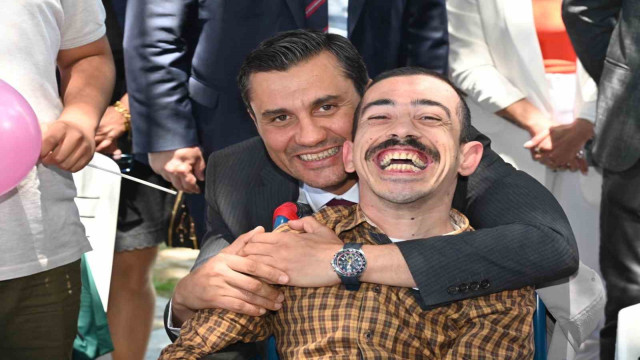 Başkan Zeyrek: ”Engelsiz kardeşlerimin dertlerine çözüm olmak istiyorum”