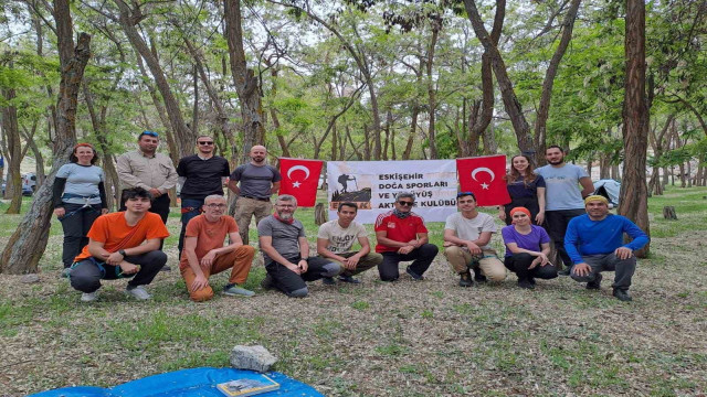 Doğa tutkunları Karalayalar bölgesinde yürüyüş yaptı