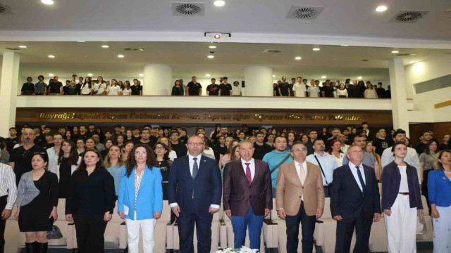 İzmir’de TÜBİTAK Bilim Projelerinin tanıtım toplantısı düzenlendi