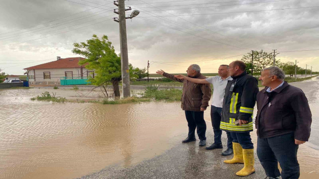 Kulu’da şiddetli yağmur ve dolu yağışı