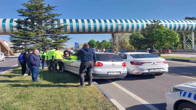 Kütahya’da 9 aracın karıştığı zincirleme trafik kazası: 1 yaralı