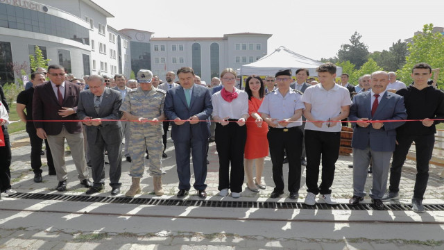 Kütahya’da ”Mesleki Teknik Eğitim Fuarı” açıldı