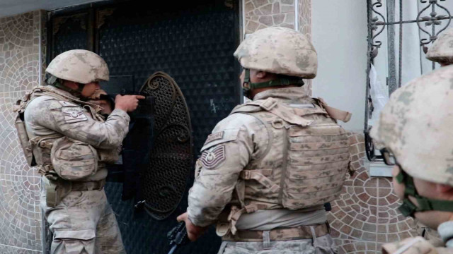 Mersin’de terör operasyonu: 7 gözaltı