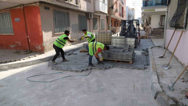 Turgutlu Belediyesi Fen İşleri Müdürlüğü Ekipleri eş zamanlı çalışmalarını sürdürüyor