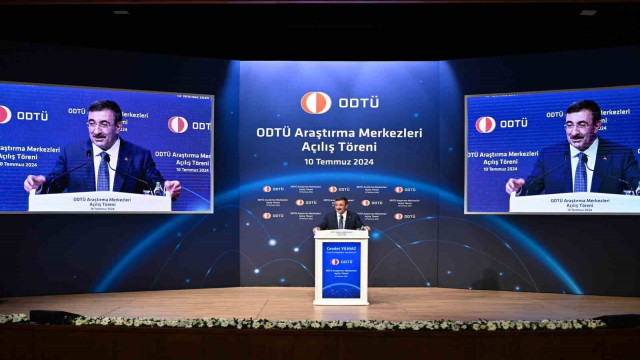 Cumhurbaşkanı Yardımcısı Yılmaz: “(Savunma sanayii ihracatı) Bu sene beklentimiz 7 milyar dolara kadar çıkması”