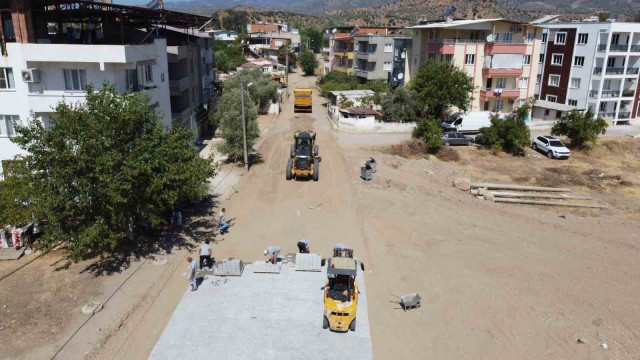 Nazilli’de deforme yollar yenileniyor