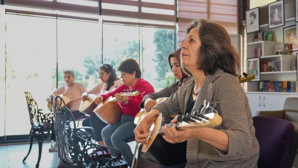 TARSUSLU KADINLARA BAĞLAMA EĞİTİMİ
