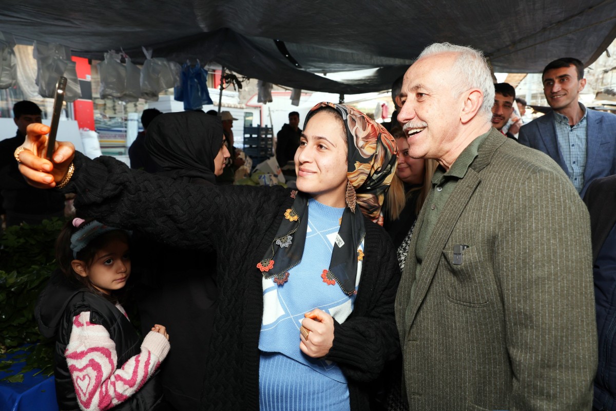Çay ve Çilek mahallerinde vatandaşlarla buluştu