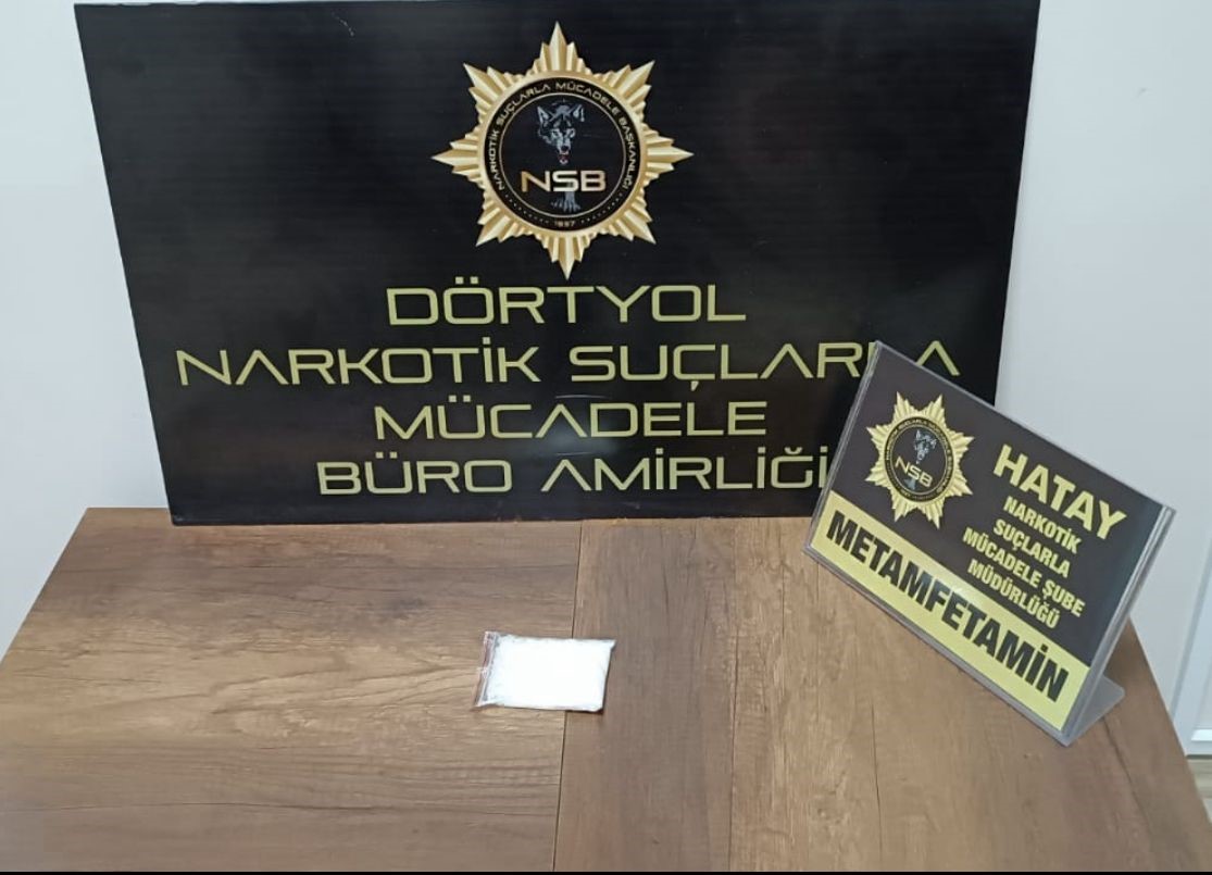 Araçta uyuşturucu madde ele geçirildi