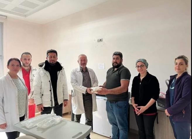 Yeni doğan bebeklere hediyeler dağıtıldı