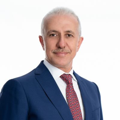 Mutluyuz, gururluyuz.