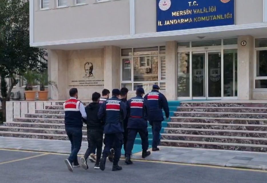  2 terörist yakalandı