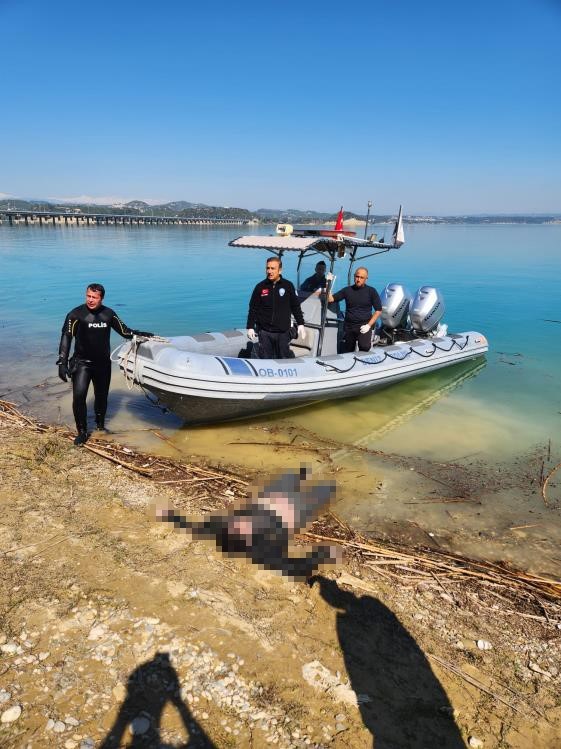 İki gündür kayıp genç gölde ölü bulundu
