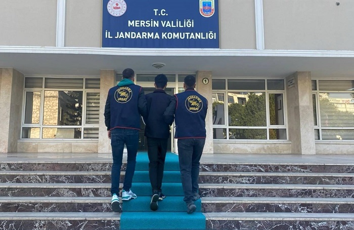 Mersin'de aranan şahıslar operasyonu: 37 tutuklama