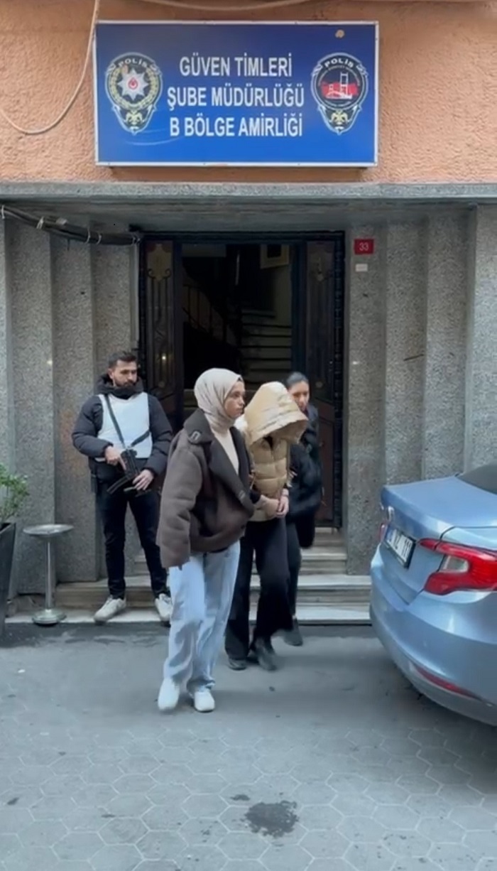 Yankesiciye film gibi suçüstü kamerada