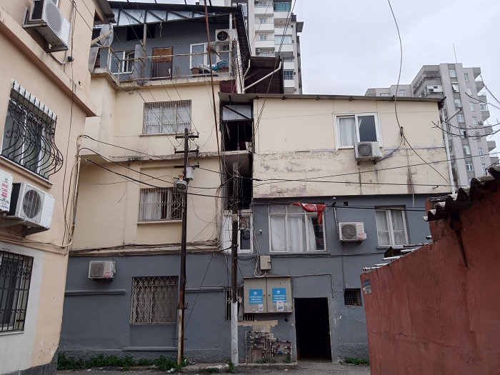 Adana'da bir kişi öldürüldü