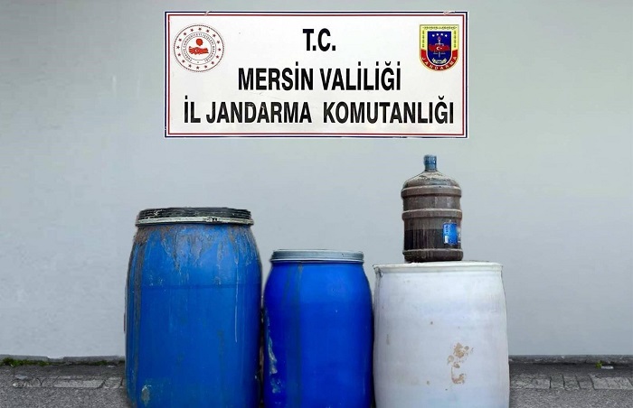 Mersin'de 210 litre sahte içki ele geçirildi