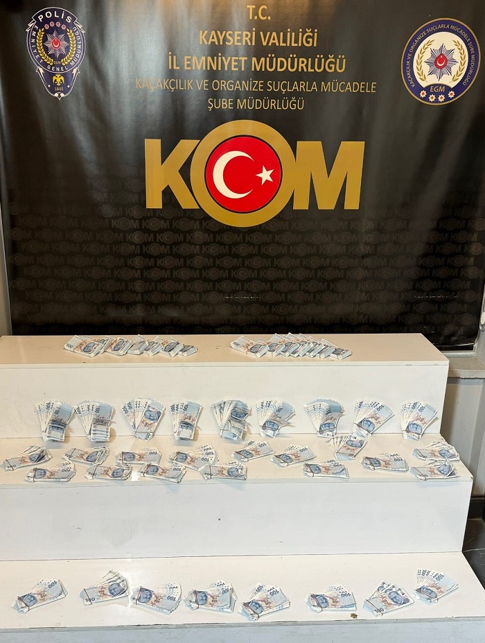 469 bin 600 TL sahte para ele geçirildi